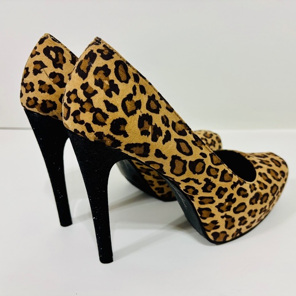 Kardashian Collection Women's Leopard Platform 5" Stilettos Pumps Heels Size 9.5 - Picture 7 of 8